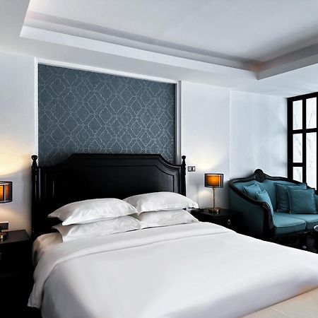 Glory Boutique Suites 清迈古城荣耀精品酒店 チエンマイ エクステリア 写真