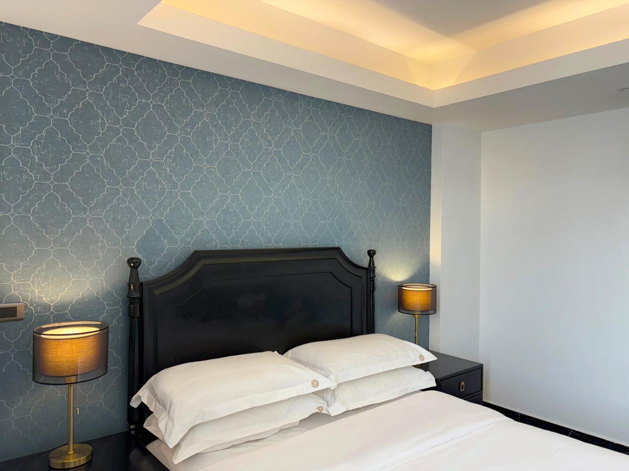 Glory Boutique Suites 清迈古城荣耀精品酒店 チエンマイ エクステリア 写真